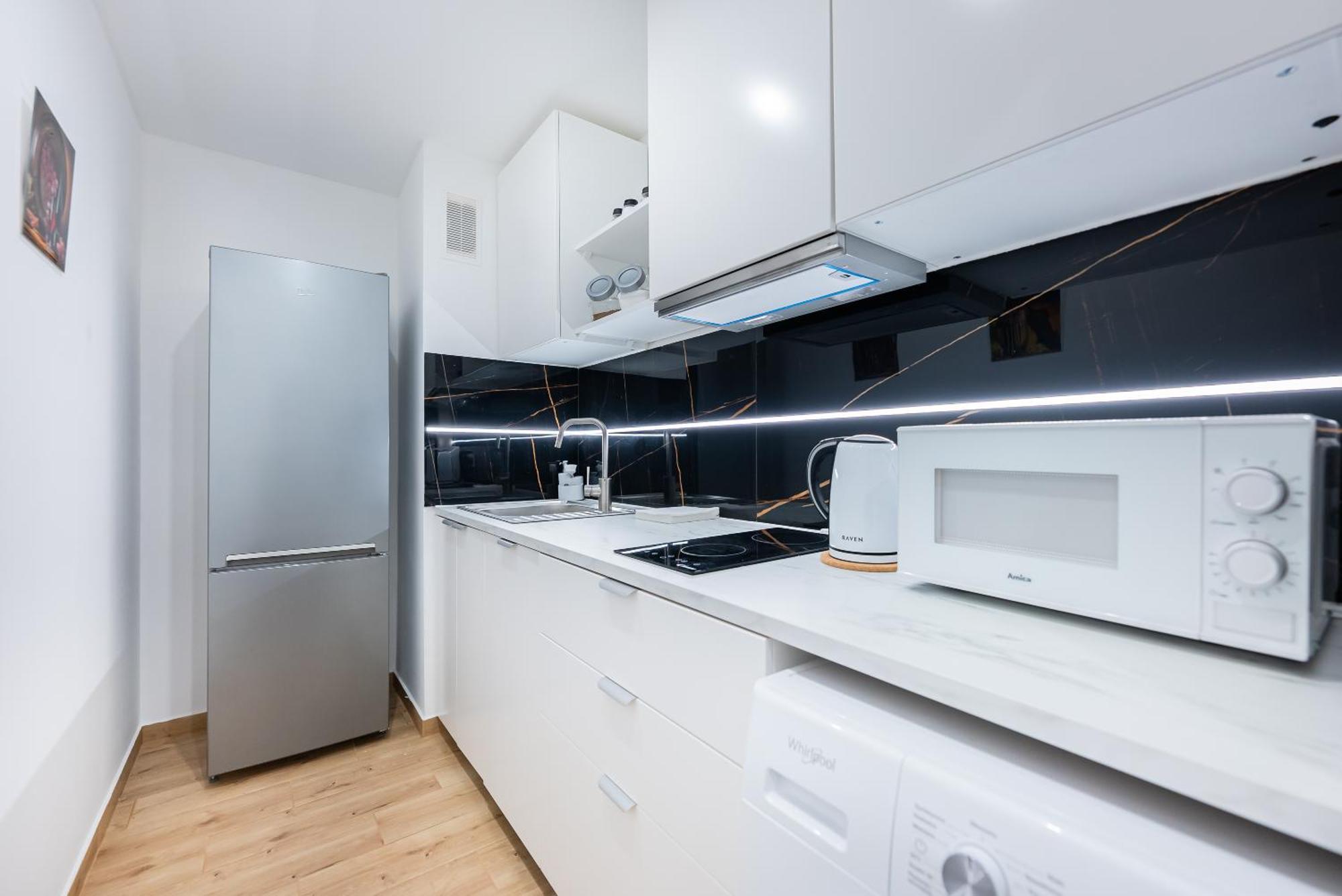 Mgr W Samym Centrum Warszawy By Metro Rondo Onz - Super Bed Year23 Leilighet