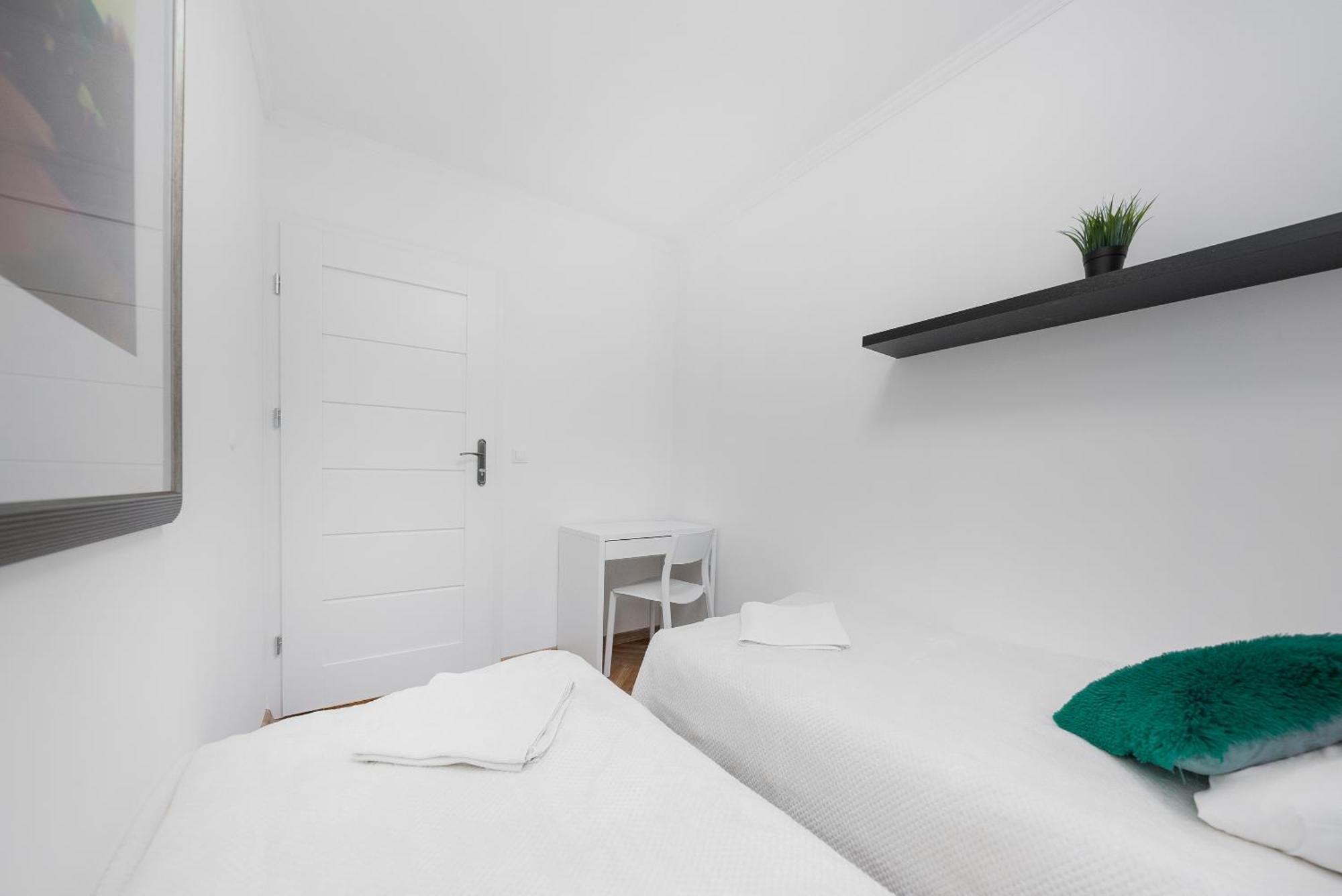 Mgr W Samym Centrum Warszawy By Metro Rondo Onz - Super Bed Year23 * Warschau